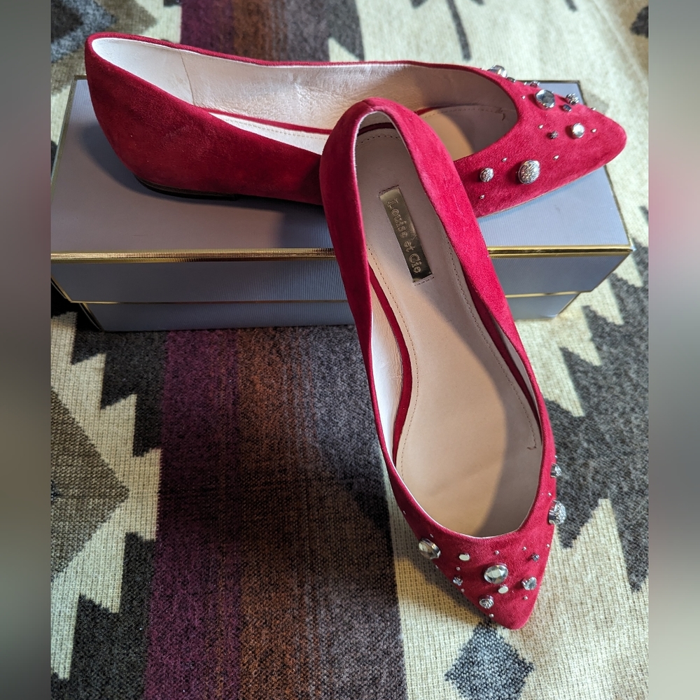 Louise et Cie 9.5 Lo-Alwick Cherry Red Suede flats